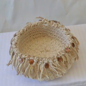 Cuenco crochet flecos y dijes